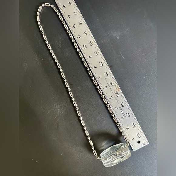 Chunky faceted lucite pendant chain necklace 🌟STYLIST piece🌟 - Picture 7 of 8